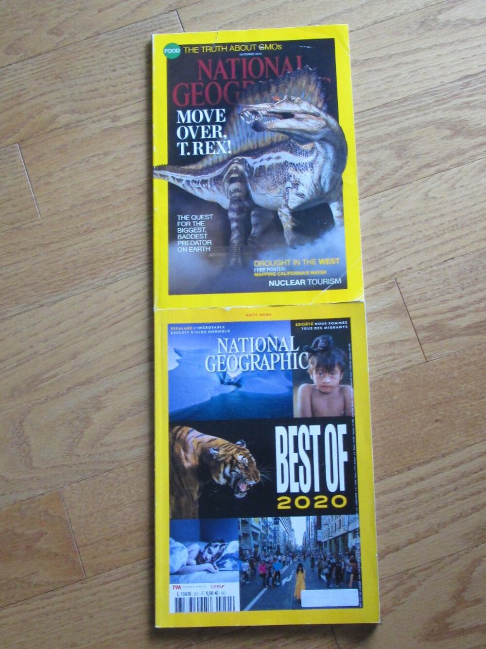 National Geographic - Oct 2014 English & August 2020 French - 2 issues